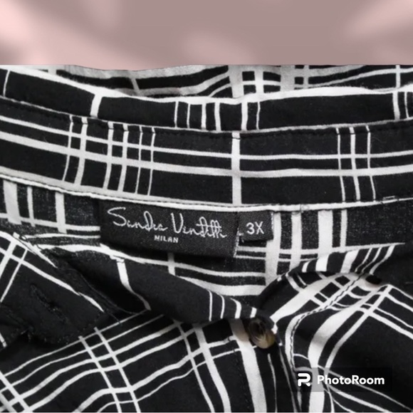 Cap Sleeve Blouse - Picture 3 of 4